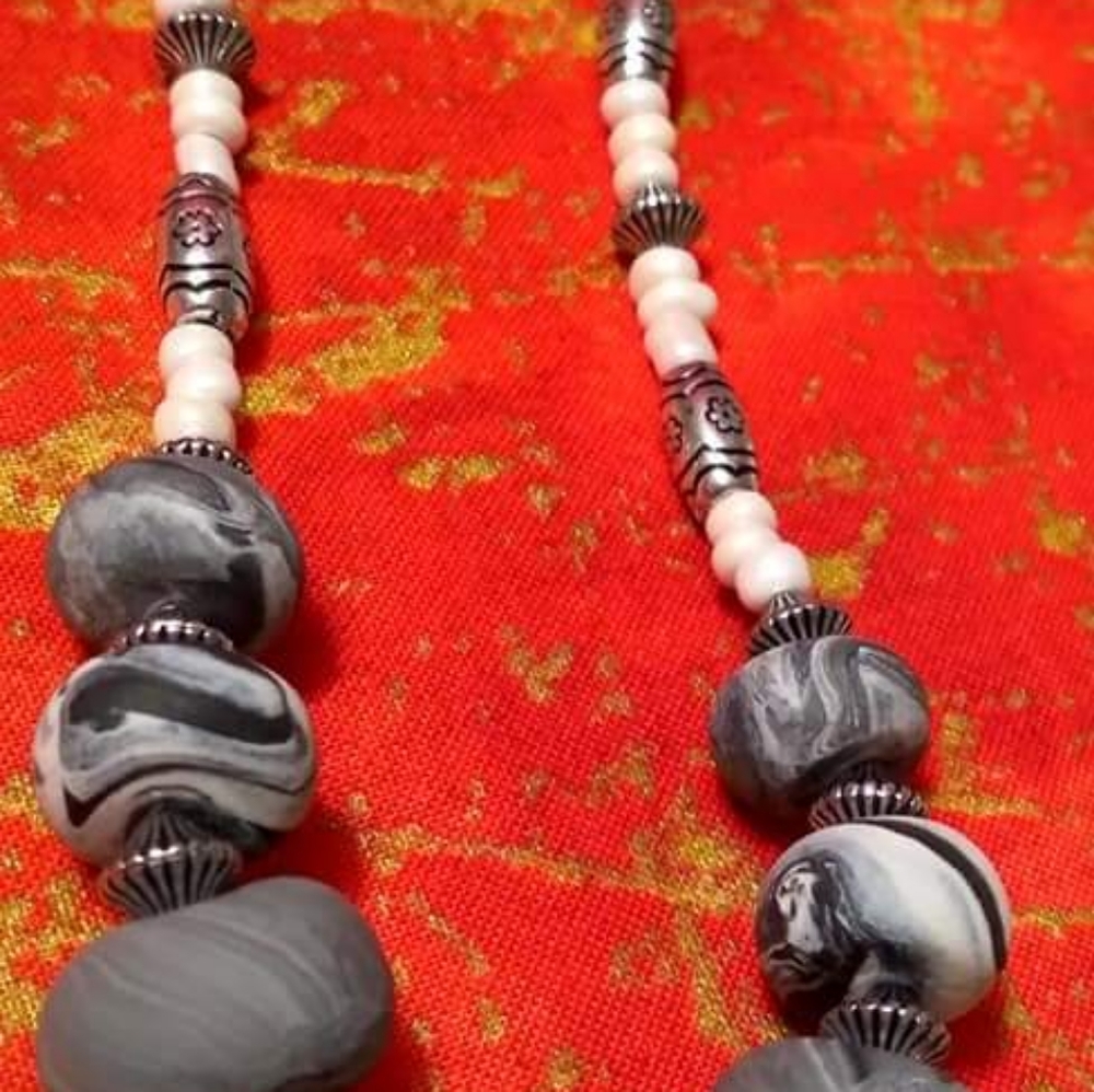 Necklace - Picture 2 of 5